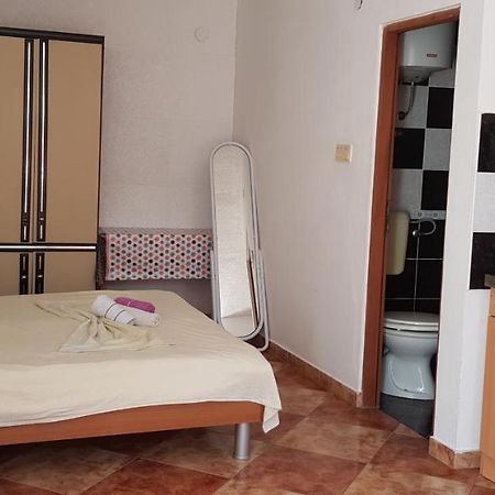 App Borna Appartement Crikvenica Buitenkant foto